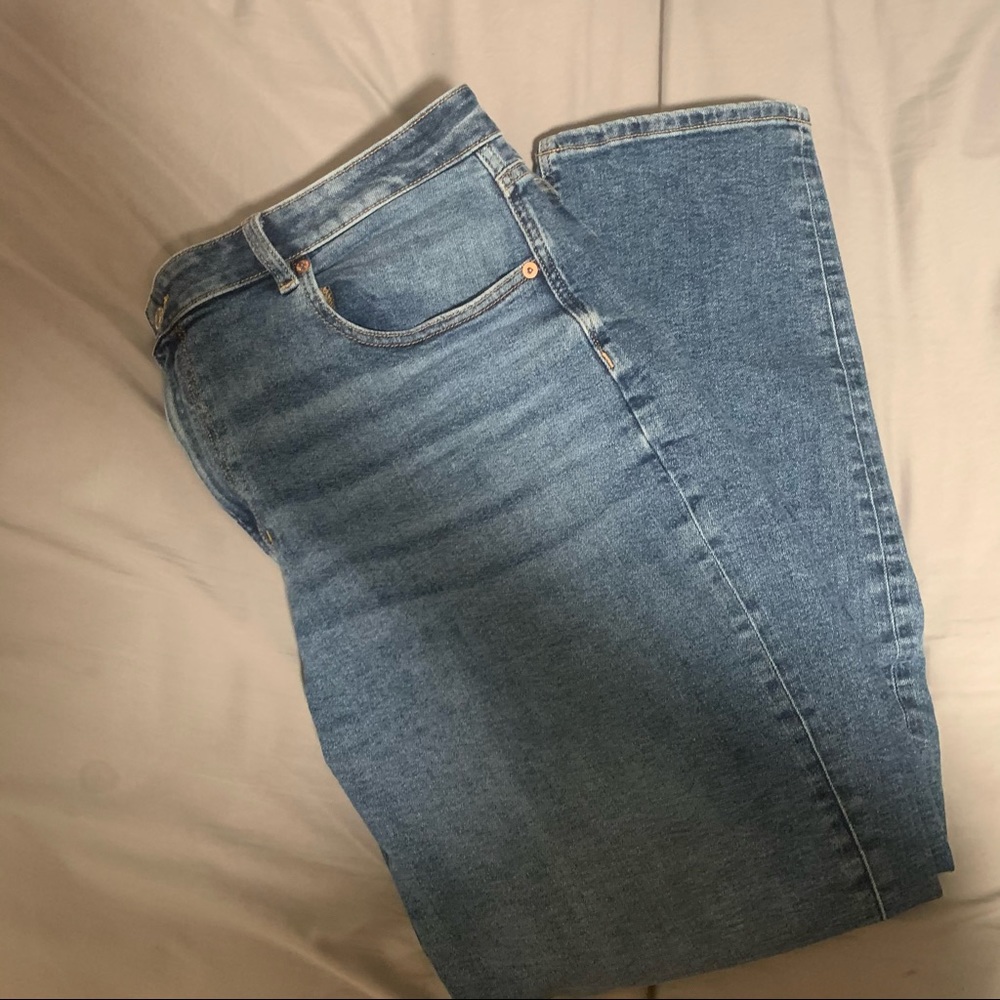 AE Mom Jeans